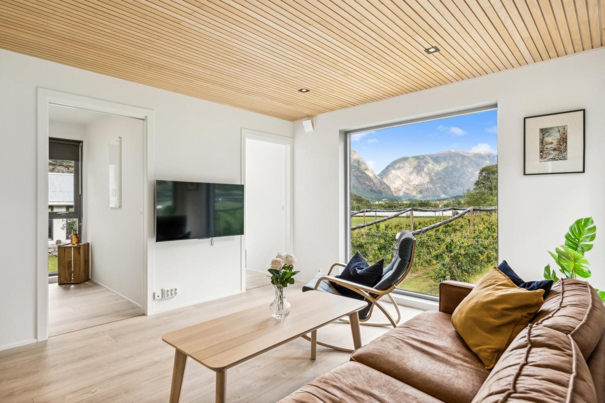 Jordeplegarden Holiday Home - Part Of A Farm - Two Buildings - Close To Flam Лердалсёйри Экстерьер фото